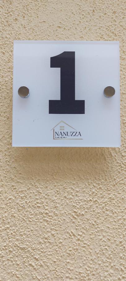 那不勒斯Casa Nanuzza别墅 外观 照片